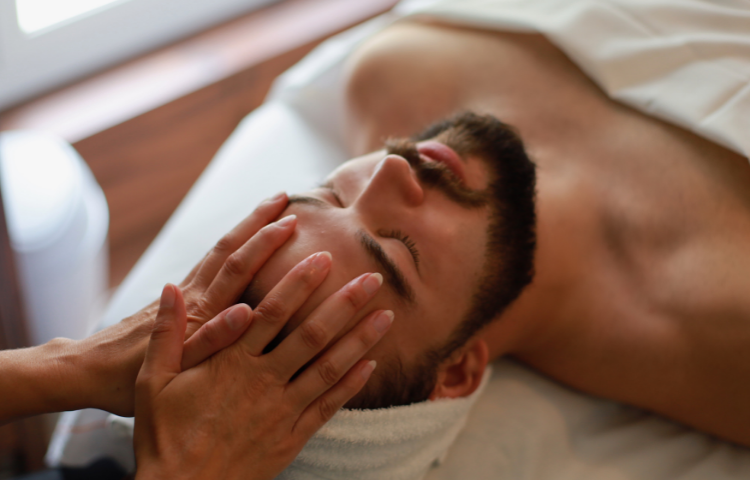 Facial Spa pour hommes Spa Bolton Spa Facial for men